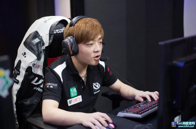 florescent 暂时离开职业 VALORANT 场景，并离开 Apeks 的活跃阵容