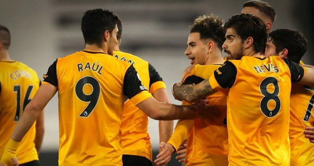 KT Rolster 击败 CTBC Flying Oyster 以进入 2025 年全球总决赛半决赛